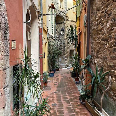 Capodanna, A Deux Pas Des Plages Au Coeur De La Vieille Ville Menton Luaran gambar