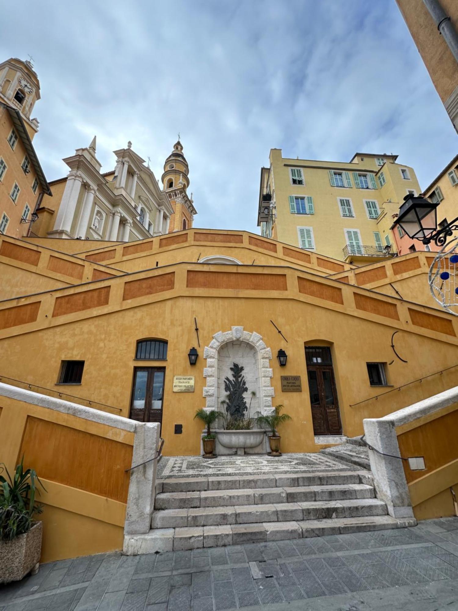 Capodanna, A Deux Pas Des Plages Au Coeur De La Vieille Ville Menton Luaran gambar